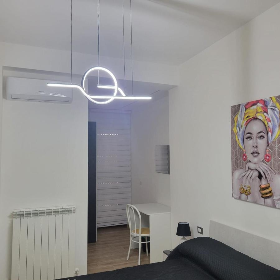 B&B Dei Sogni In Centro, Con Facilita Di Parcheggio 科森扎 外观 照片