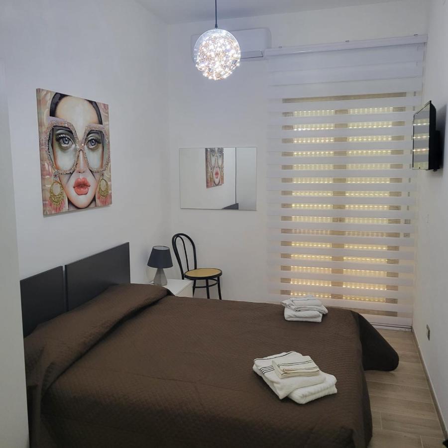 B&B Dei Sogni In Centro, Con Facilita Di Parcheggio 科森扎 外观 照片