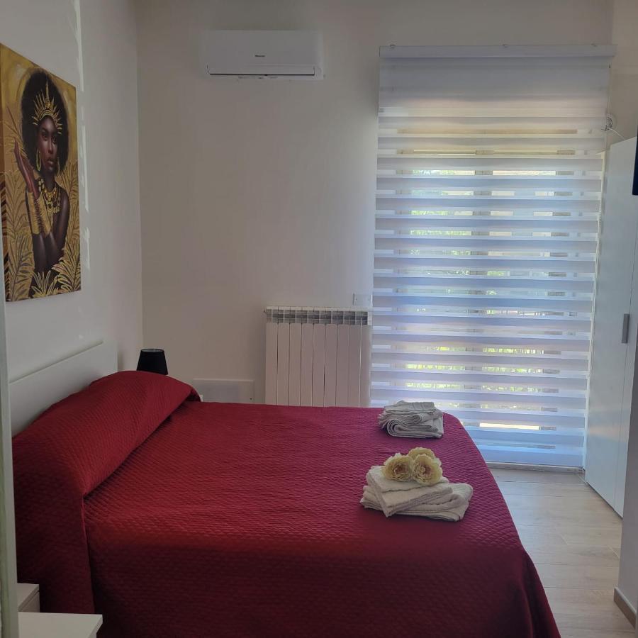 B&B Dei Sogni In Centro, Con Facilita Di Parcheggio 科森扎 外观 照片