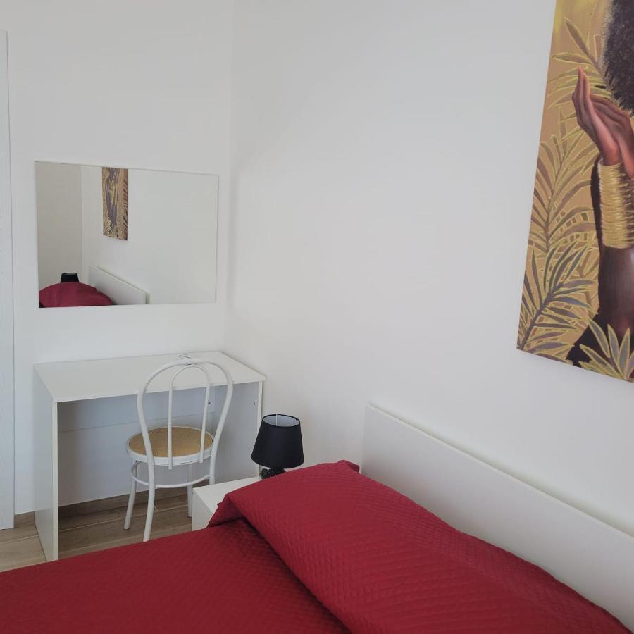 B&B Dei Sogni In Centro, Con Facilita Di Parcheggio 科森扎 外观 照片